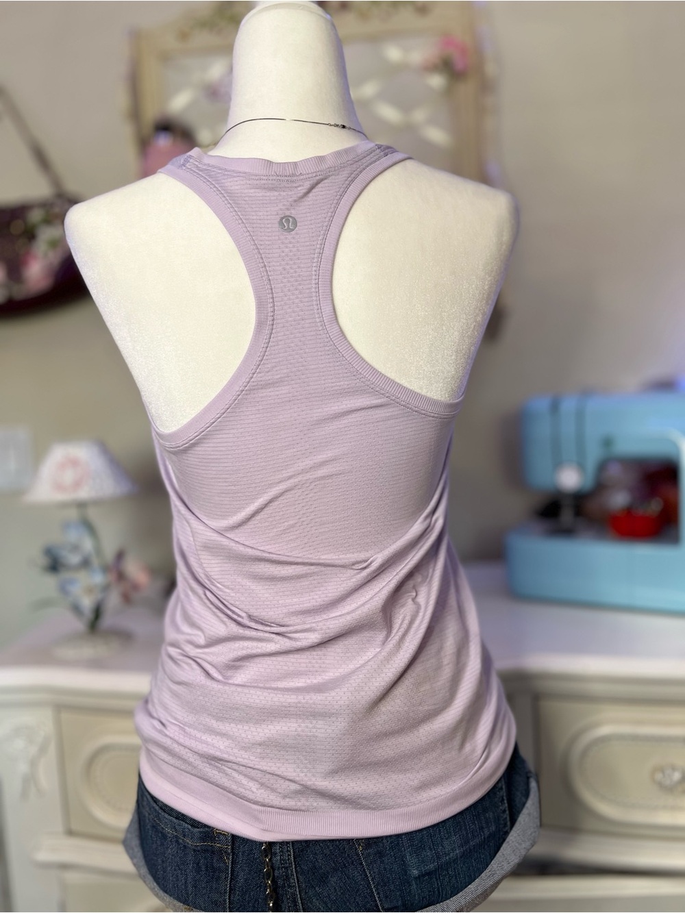 Lululemon Swiftly Tech Racerback - Picture 2 of 11